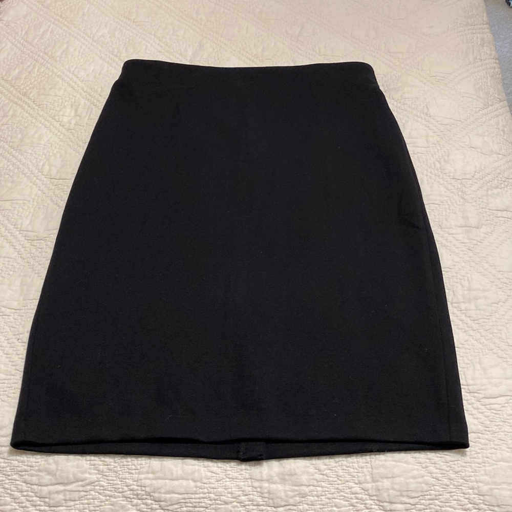 NWT Philosophy, Classic Black Pencil Skirt - Size 12